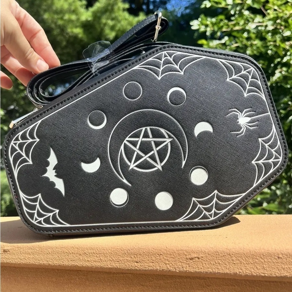 Mad Engine Gothic Coffin Crossbody Bag Pentagram Moon Occult Purse NWT - Picture 3 of 6